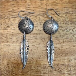 Vintage Sterling Silver Conch Navajo Feather Dangle Earrings